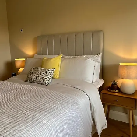 Fisherman's Cottage, 3 Bedrooms, Wild Atlantic Way, Free Parking, Bike Hire Feriehus