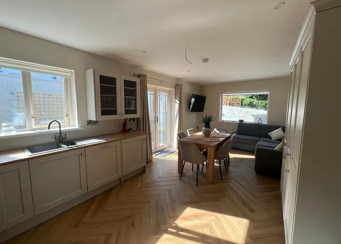 Fisherman's Cottage, 3 Bedrooms, Wild Atlantic Way, Free Parking, Bike Hire